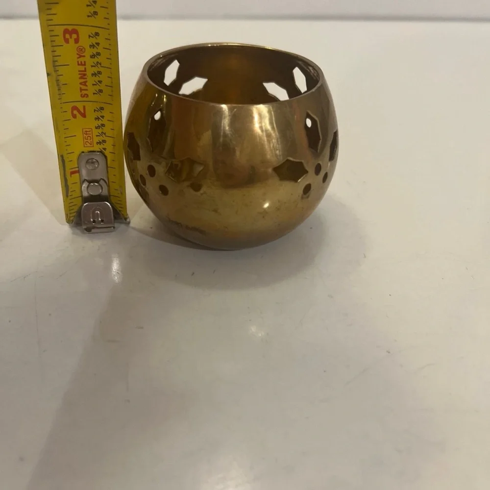 N/A brass candle